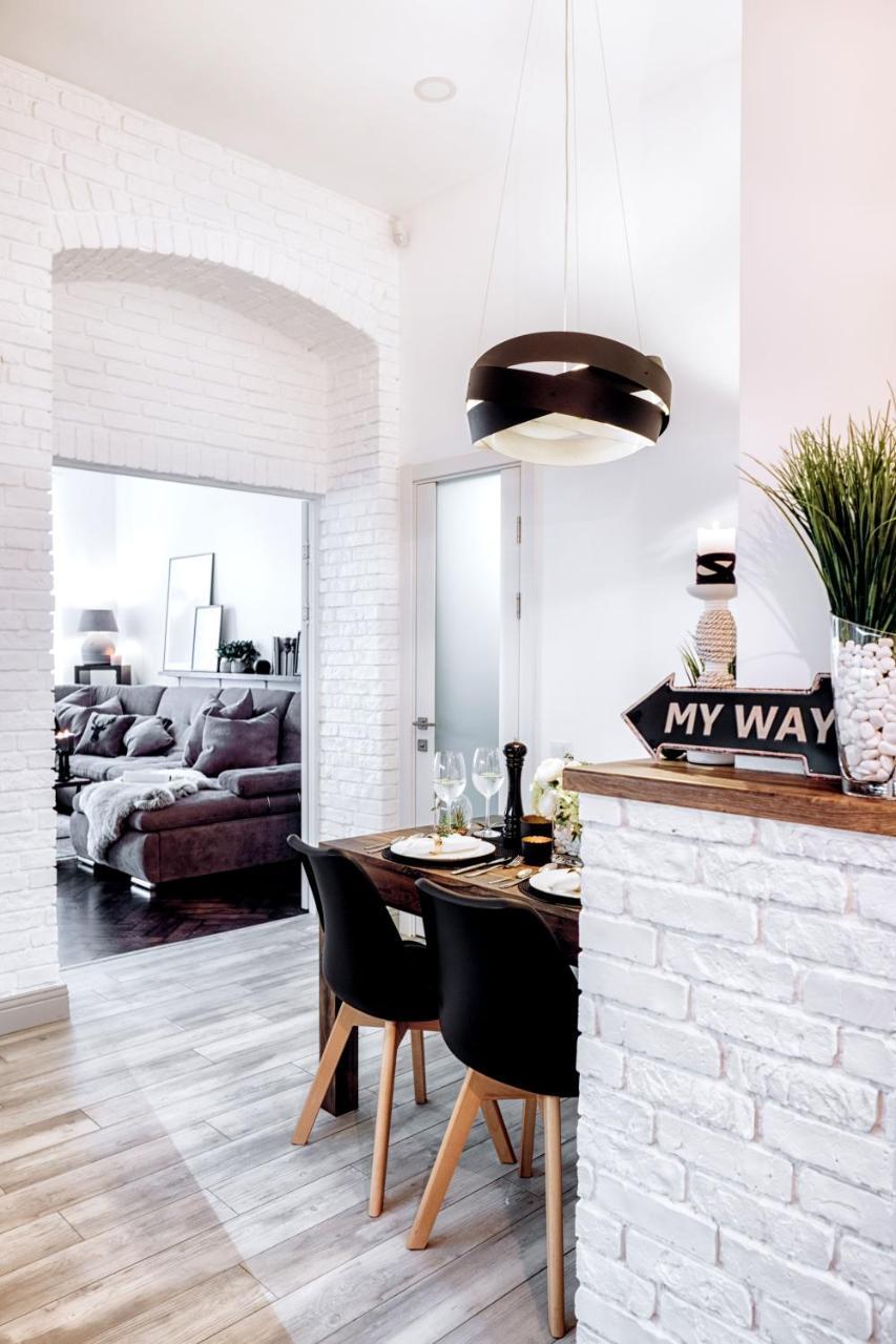 Scandinavian Style Of Lux Apartments In Lviv Bagian luar foto