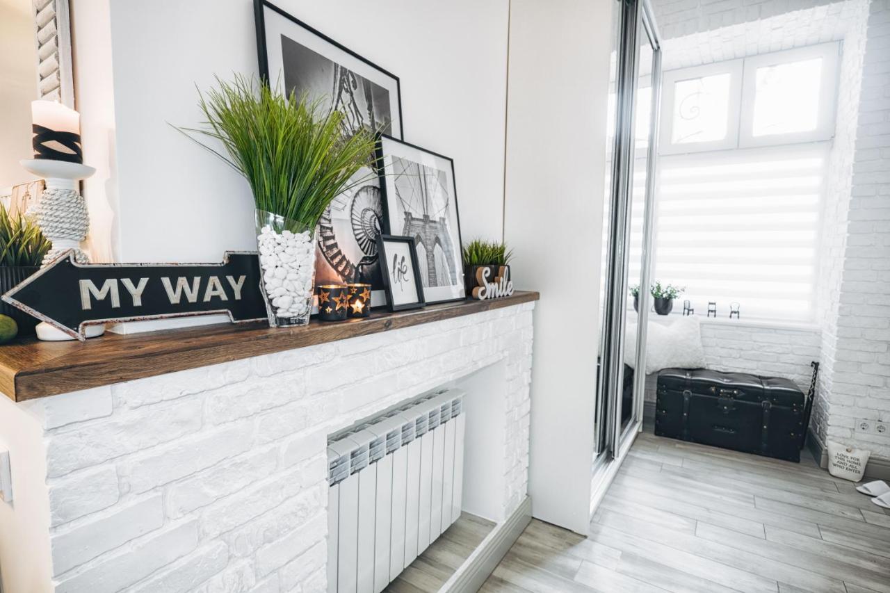 Scandinavian Style Of Lux Apartments In Lviv Bagian luar foto