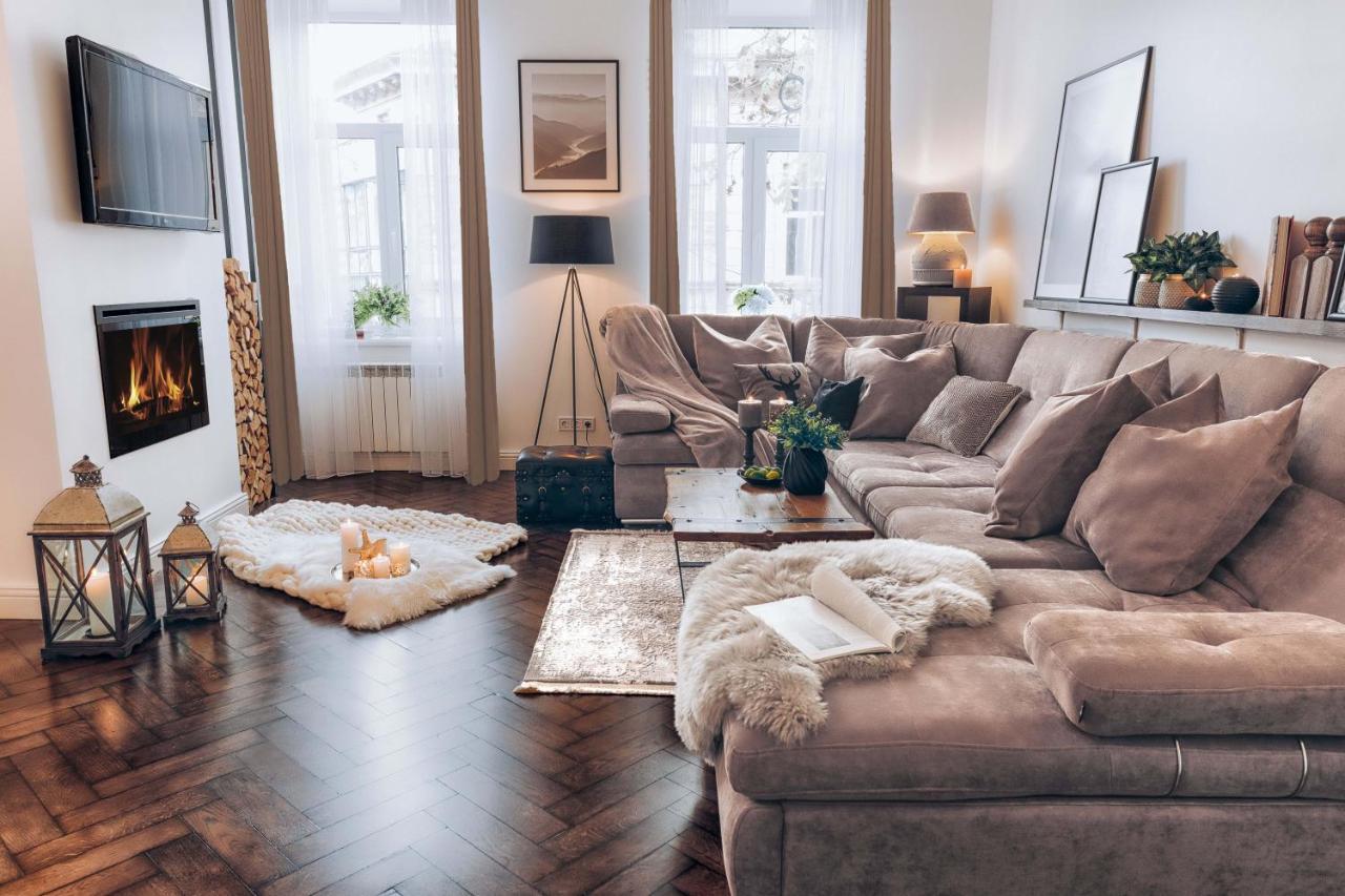 Scandinavian Style Of Lux Apartments In Lviv Bagian luar foto